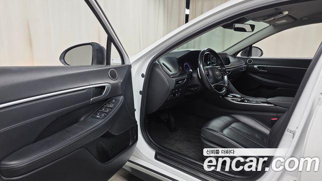 Hyundai Sonata (DN8) 2.0 LPG(rental car) Smart 2022 — фото 10
