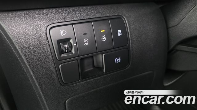 Hyundai Staria Cargo 3-Seater Modern 2022 — фото 19