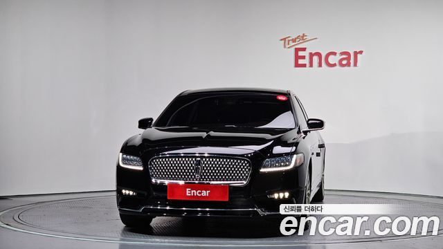 Lincoln Continental (X) 3.0 Presidential AWD 2017 — фото 3