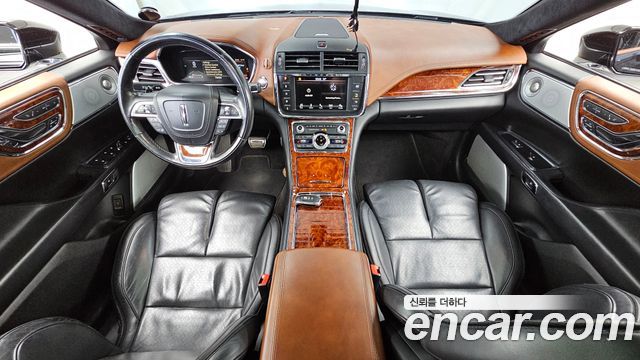 Lincoln Continental (X) 3.0 Presidential AWD 2017 — фото 7
