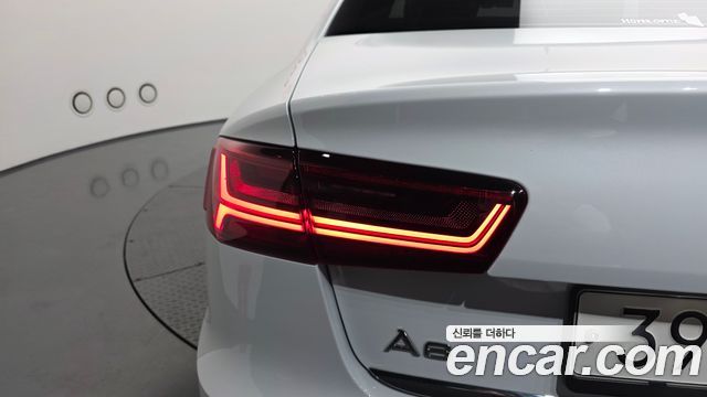 Audi A6 40 TFSI Premium C7 2018 — фото 23