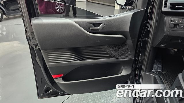 Hyundai Staria Cargo 5-Seater Modern 2025 — фото 24