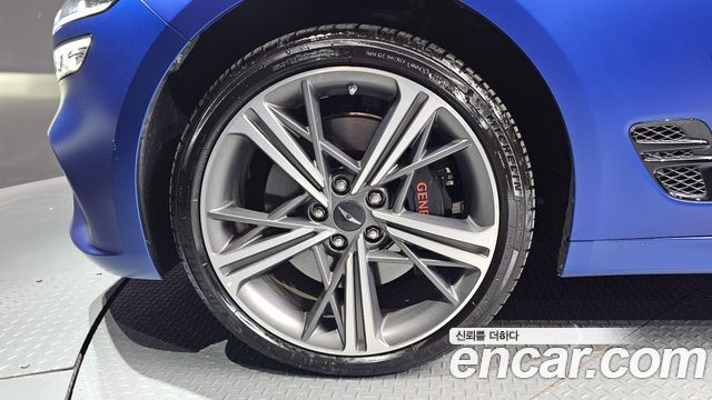 Genesis G70 Shooting Brake Gasoline 2.5T 4WD 2025 — фото 5
