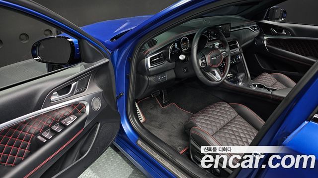 Genesis G70 Shooting Brake Gasoline 2.5T 4WD 2025 — фото 10