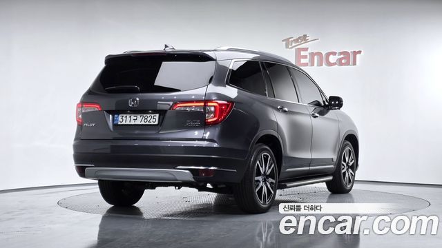 Honda Pilot (III) 3.5 Elite 2022 — фото 2