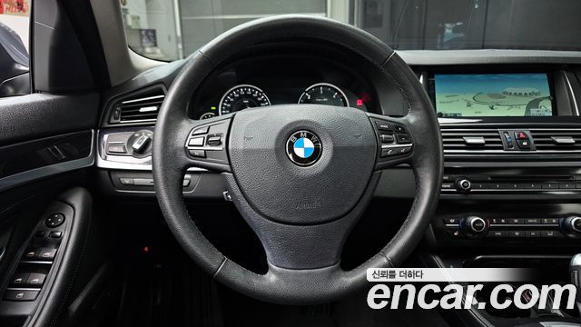 BMW 5 Series (F10) 520d 2014 — фото 19