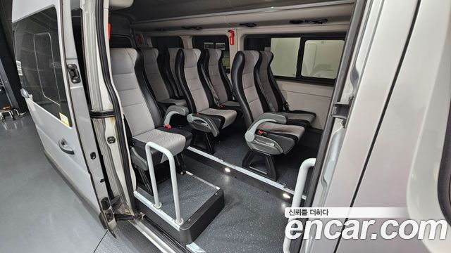 Renault Korea Master 2.3 15-Seater 2020 — фото 11