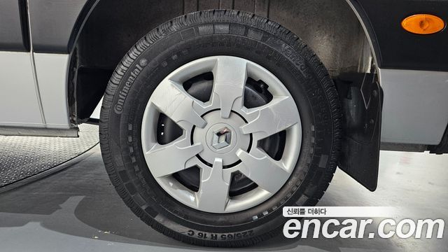 Renault Korea Master 2.3 15-Seater 2020 — фото 21