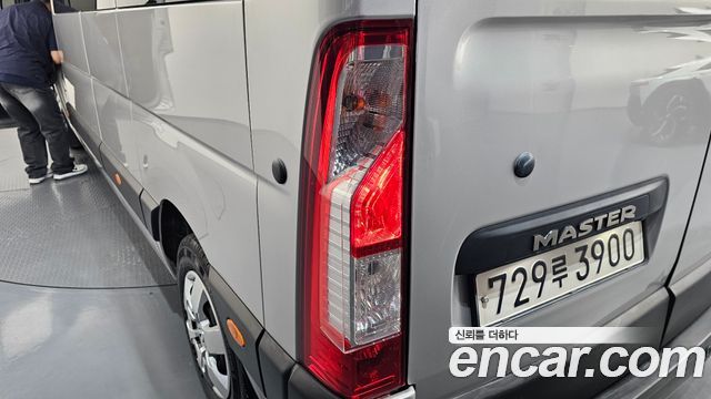 Renault Korea Master 2.3 15-Seater 2020 — фото 23