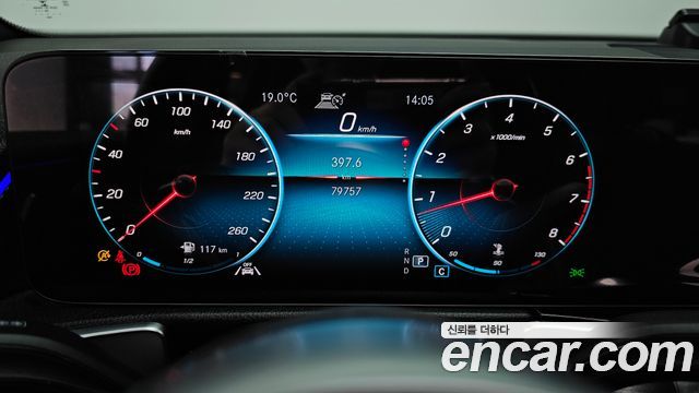 Mercedes-Benz GLB-Class (X247) GLB250 4MATIC 2021 — фото 8