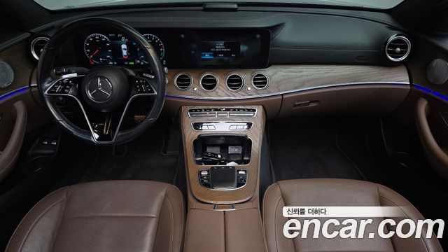Mercedes-Benz E-Class (W213) E300e 4MATIC Exclusive 2021 — фото 7