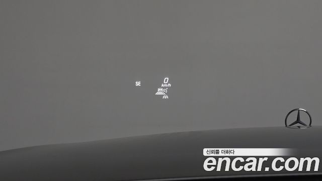 Mercedes-Benz E-Class (W213) E300e 4MATIC Exclusive 2021 — фото 16