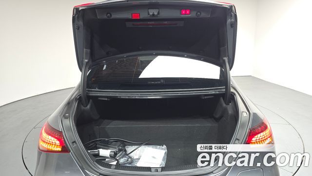 Mercedes-Benz E-Class (W213) E300e 4MATIC Exclusive 2021 — фото 27