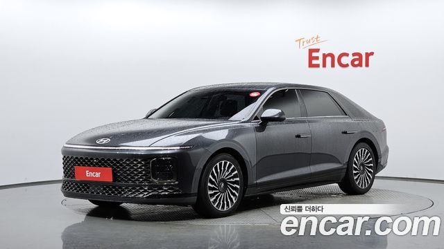 Hyundai Grandeur (GN7) 2,5 Gasoline 2WD Calligraphy 2023 — фото 1