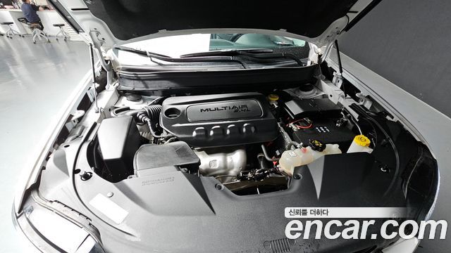 Jeep Cherokee (KL) 2.4 Limited AWD 2020 — фото 6