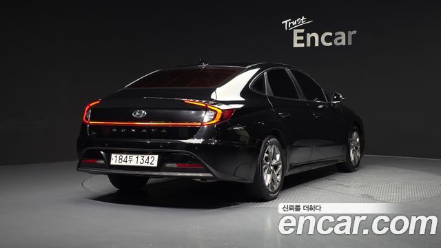 Hyundai Sonata (DN8) 2.0 LPG(rental car) Smart 2022 — фото 2