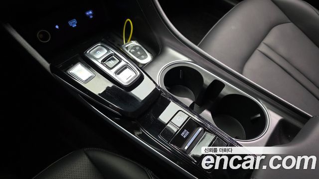Hyundai Sonata (DN8) 2.0 LPG(rental car) Smart 2022 — фото 9