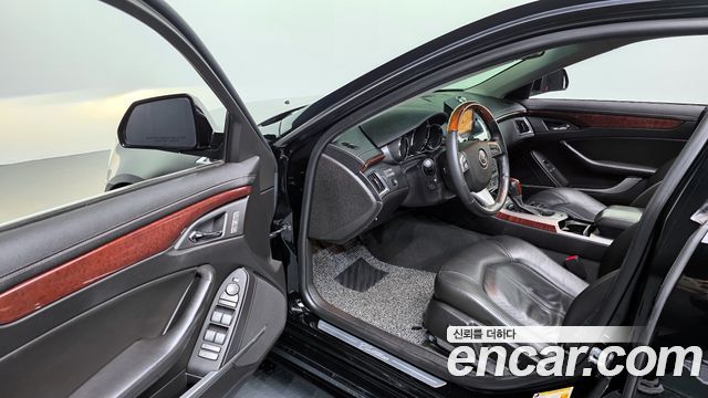 Cadillac CTS (II) 3.6 Premium 2011 — фото 10