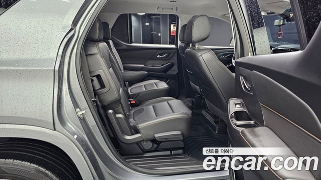 Chevrolet Traverse 3.6 AWD Premier 2020 — фото 12