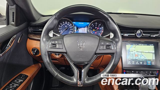 Maserati Quattroporte 3.0 V6 Granlusso 2021 — фото 13