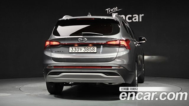 Hyundai Santa Fe Diesel 2.2 2WD Prestige 2021 — фото 4