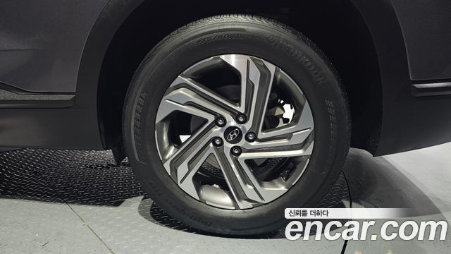Hyundai Santa Fe Diesel 2.2 2WD Prestige 2021 — фото 21