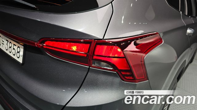Hyundai Santa Fe Diesel 2.2 2WD Prestige 2021 — фото 23