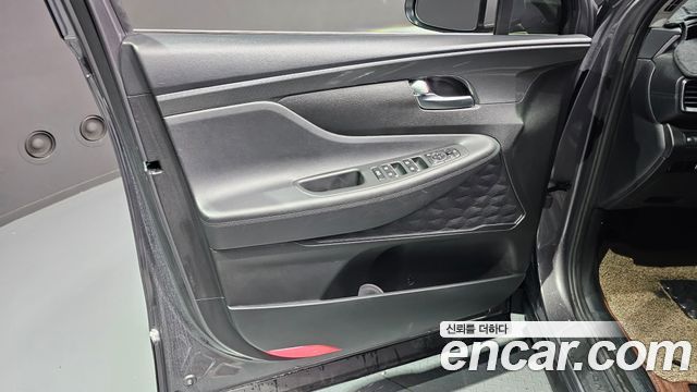 Hyundai Santa Fe Diesel 2.2 2WD Prestige 2021 — фото 24