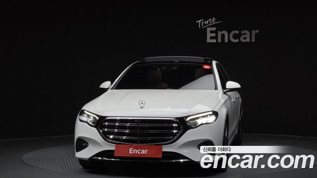 Mercedes-Benz E-Class (W214) E220d 4MATIC Exclusive 2024 — фото 3