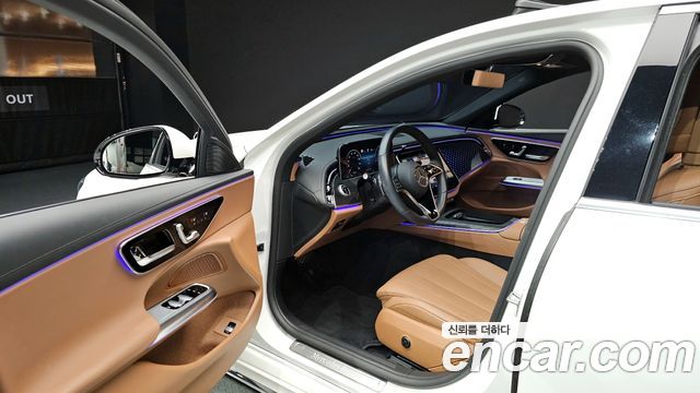 Mercedes-Benz E-Class (W214) E220d 4MATIC Exclusive 2024 — фото 10
