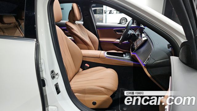 Mercedes-Benz E-Class (W214) E220d 4MATIC Exclusive 2024 — фото 12