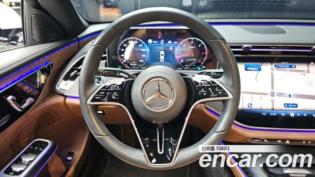 Mercedes-Benz E-Class (W214) E220d 4MATIC Exclusive 2024 — фото 13