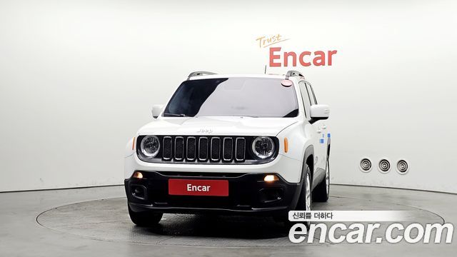 Jeep Renegade 2.4 Longitude 2016 — фото 3