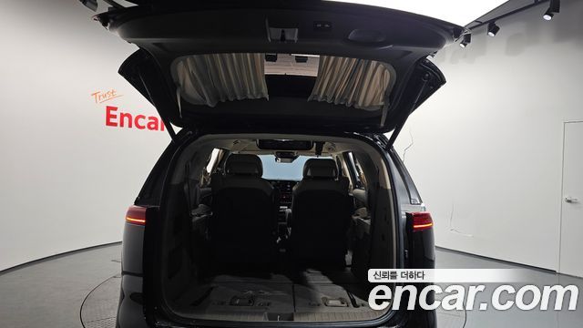 Kia Carnival (IV) Gasoline 7-Seater Hi-Limousine Signature 2021 — фото 17