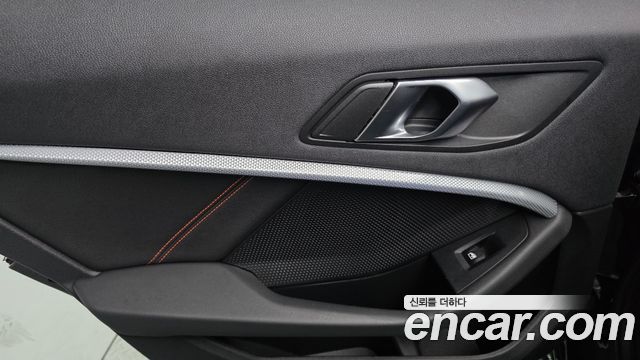 BMW 1 Series (F40) 118d Sport 2021 — фото 25