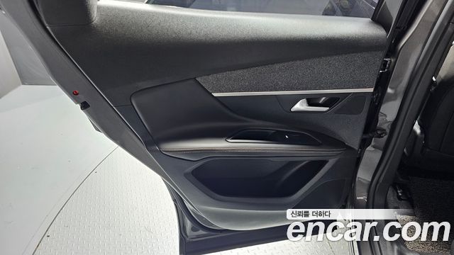 Peugeot 3008 (II) 1.5 BlueHDi GT Line 2019 — фото 25