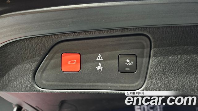 Peugeot 3008 (II) 1.5 BlueHDi GT Line 2019 — фото 31