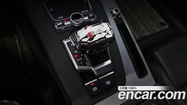 Audi Q5 (FY) 50 TDI Quattro Premium 2020 — фото 9