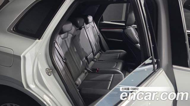 Audi Q5 (FY) 50 TDI Quattro Premium 2020 — фото 12