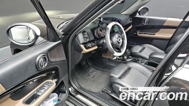 MINI Cooper D Countryman ALL4 HIGH 2nd 2018 — фото 12