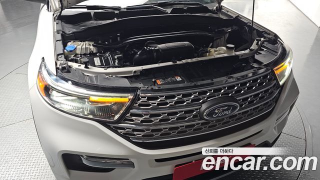 Ford Explorer (VI) 2.3 LimIted 4WD 2020 — фото 6