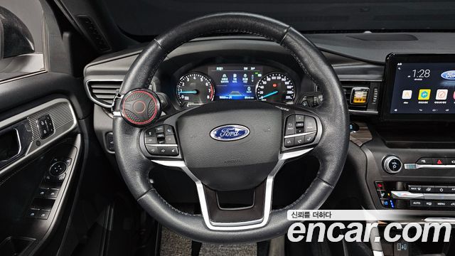 Ford Explorer (VI) 2.3 LimIted 4WD 2020 — фото 13