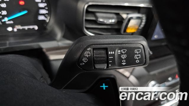 Ford Explorer (VI) 2.3 LimIted 4WD 2020 — фото 29