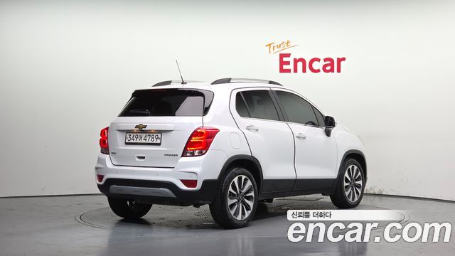 Chevrolet Trax 1.4 Premier 2020 — фото 2