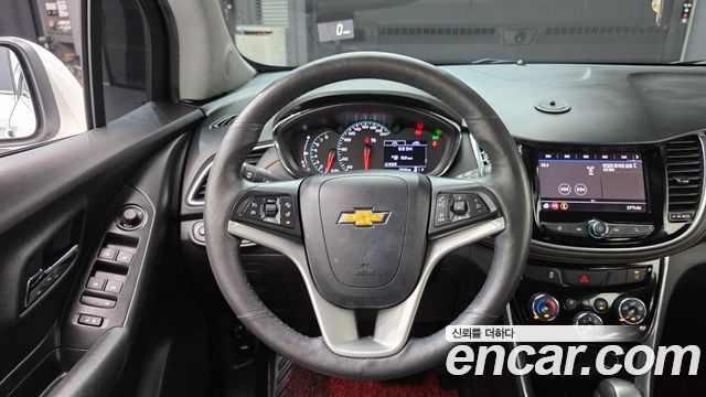 Chevrolet Trax 1.4 Premier 2020 — фото 12
