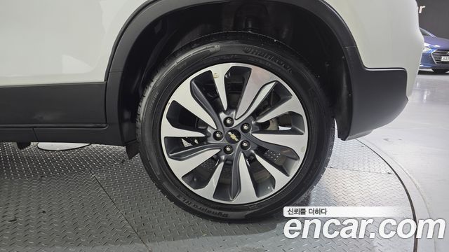 Chevrolet Trax 1.4 Premier 2020 — фото 21