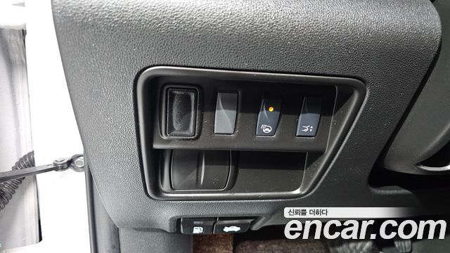 Renault Korea QM6 Gasoline 2WD RE Signature 2019 — фото 19