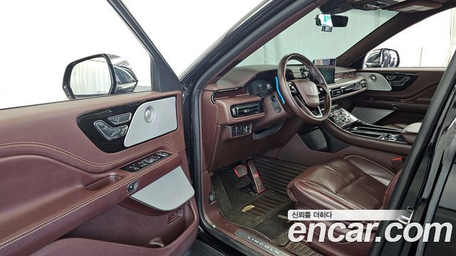Lincoln Aviator (II) 3.0 Black Label AWD 2021 — фото 10