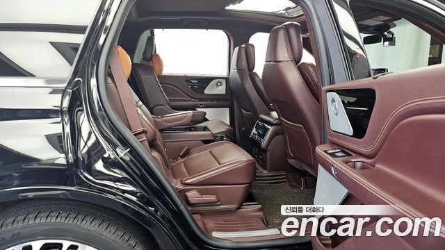 Lincoln Aviator (II) 3.0 Black Label AWD 2021 — фото 12