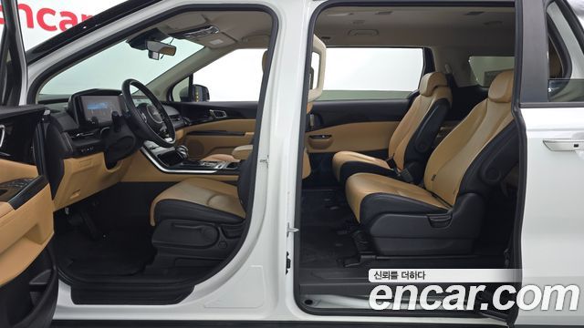 Kia Carnival (IV) Diesel 9-Seater Prestige 2023 — фото 10